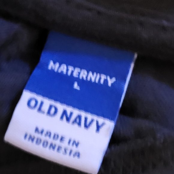 Old Navy "You & Me Baby " Maternity Top - Picture 3 of 3